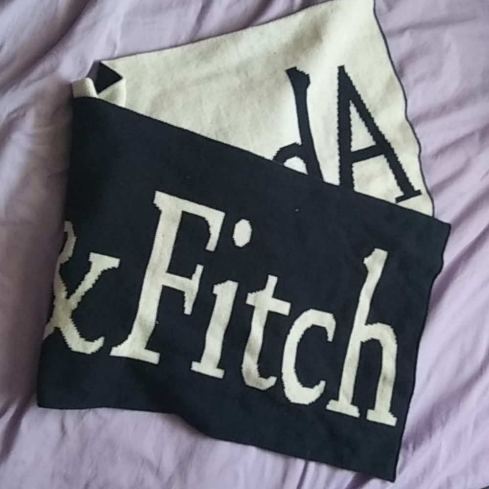 Double sided Abercrombie & Fitch scarf